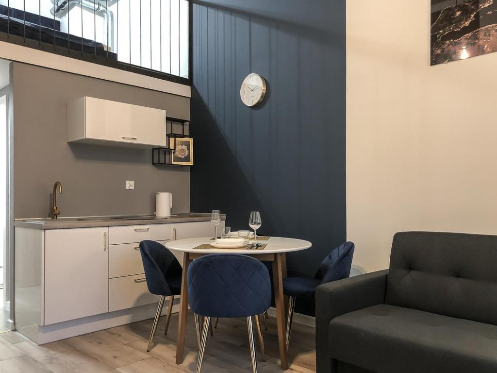 Airport Apartment Wrocław Extérieur photo
