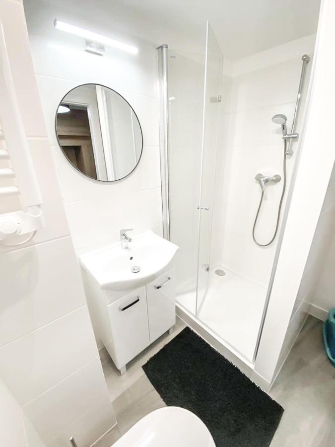 Airport Apartment Wrocław Extérieur photo
